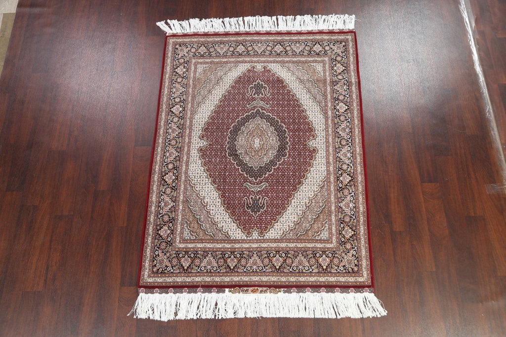 Signed Tabriz Mahi Persian Area Rug 5x7