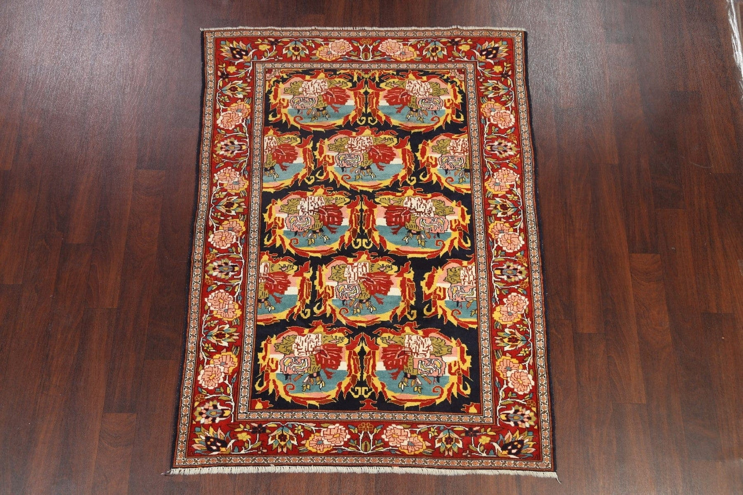 Antique Floral Senneh Persian Area Rug 5x6