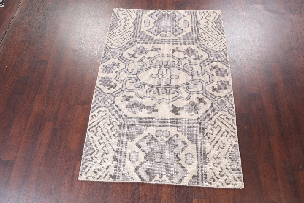 Abstract Oriental Area Rug 4x6