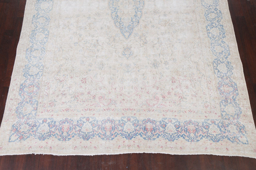 Distressed Kerman Persian Area Rug 9x13