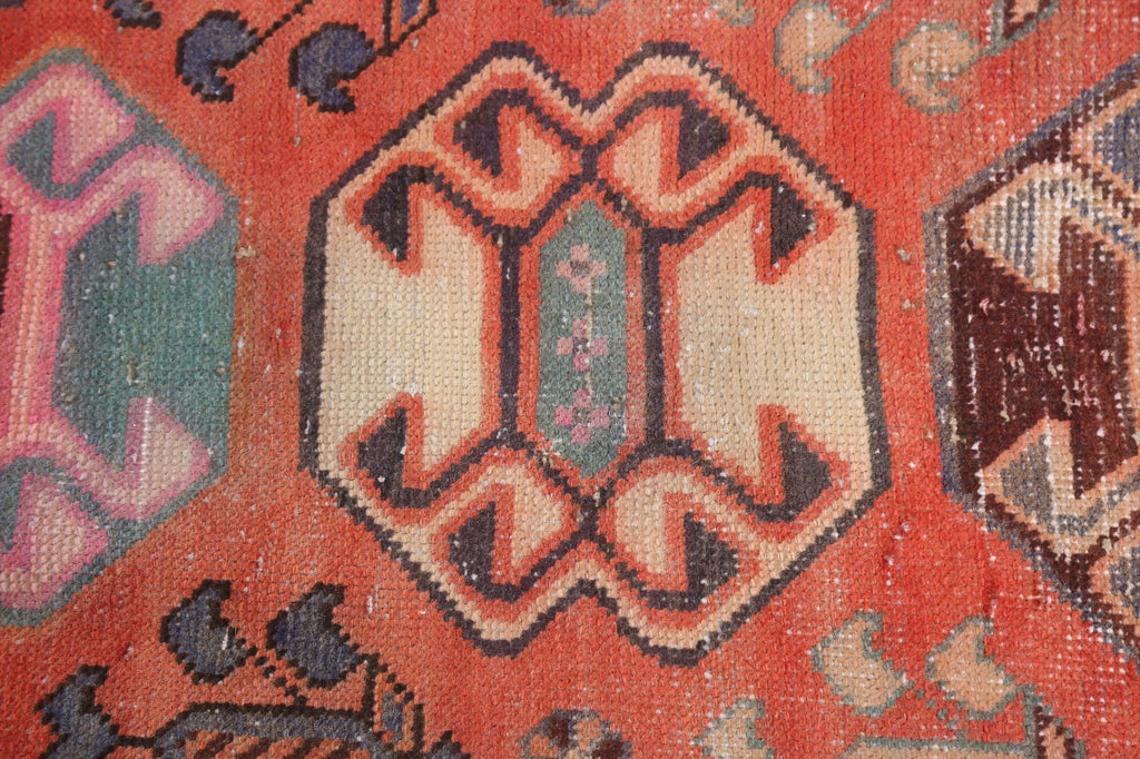 Vintage Bakhtiari Persian Wool Rug 5x9