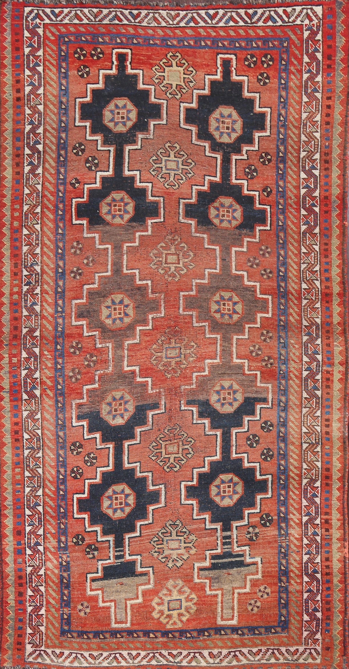 Antique Shiraz Persian Wool Rug 5x9