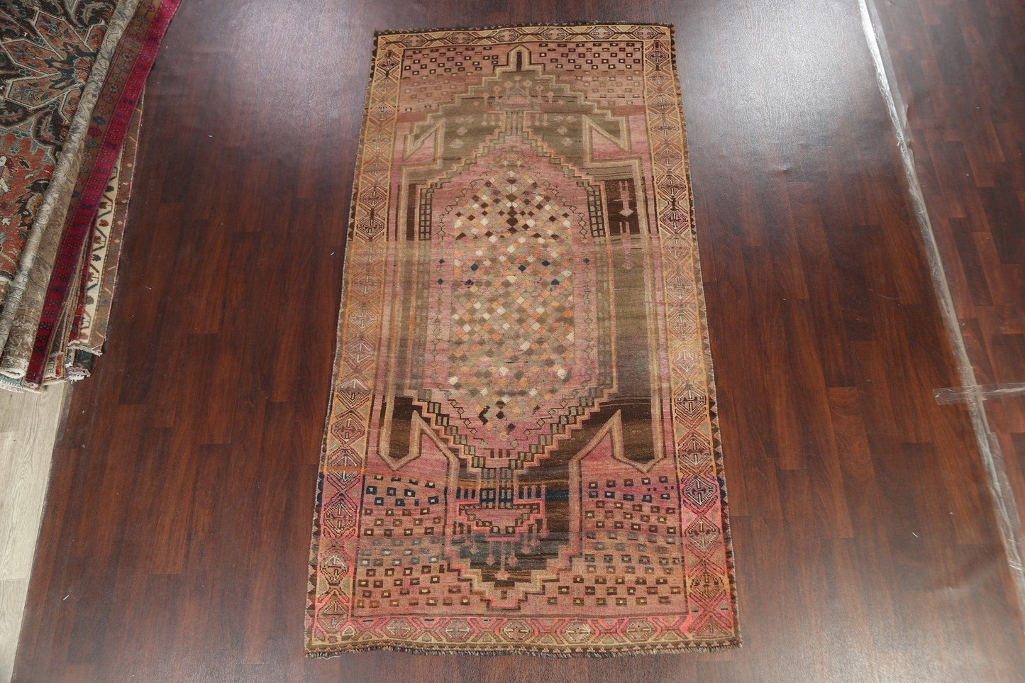 Vintage Shiraz Persian Area Rug 5x10