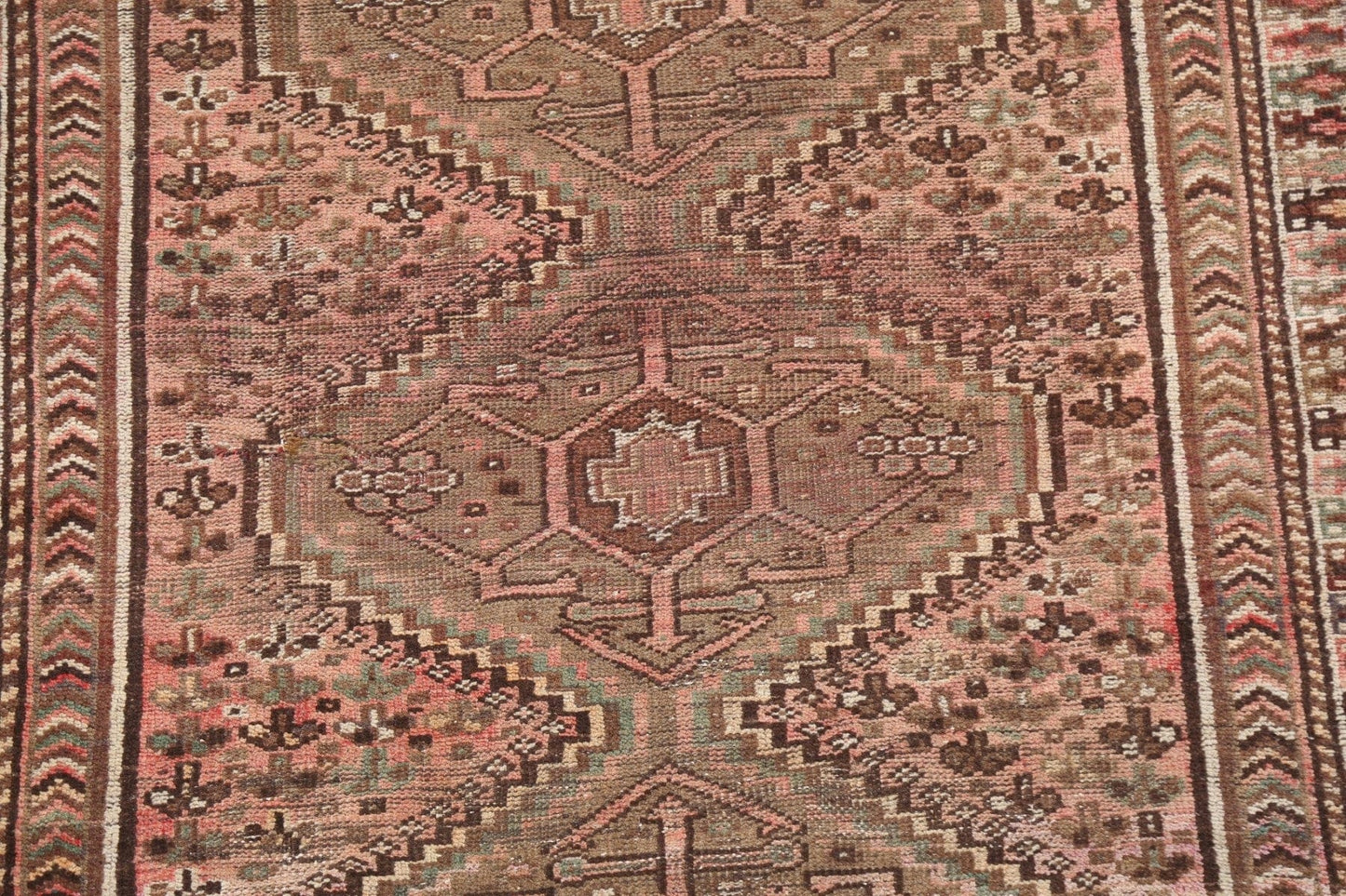 Antique Shiraz Persian Area Rug 4x6