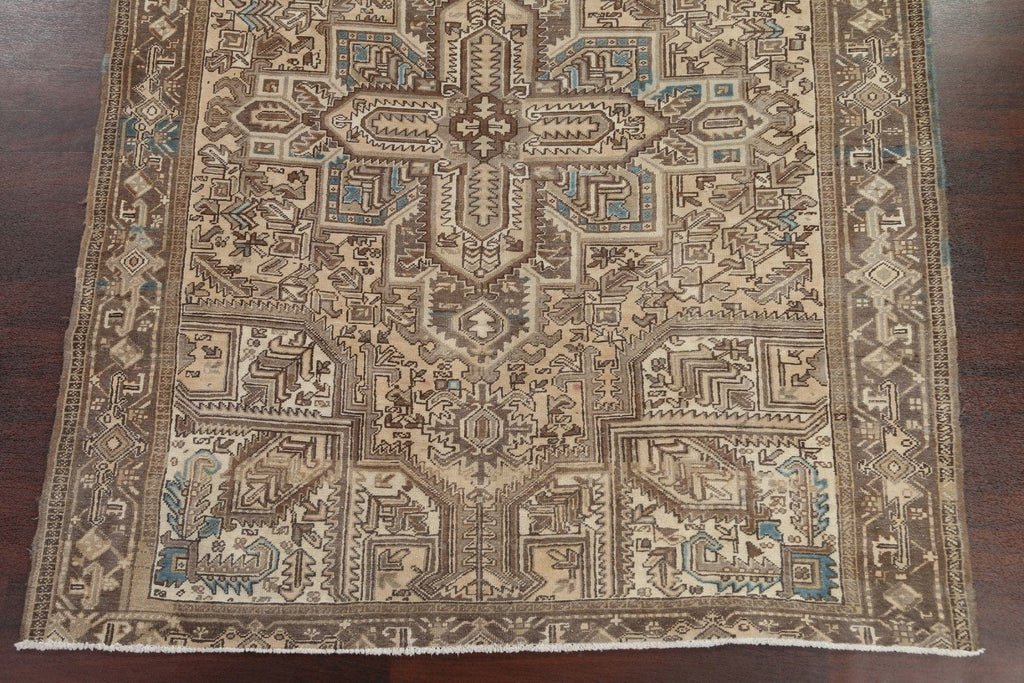 Hand-Knotted Heriz Persian Area Rug 7x9