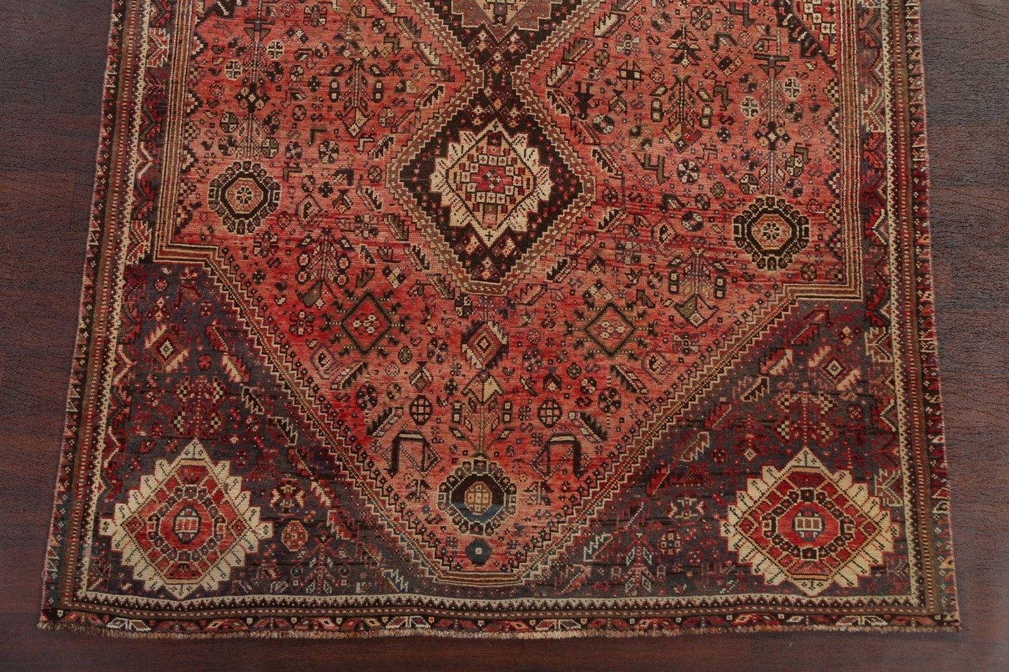 Antique Shiraz Persian Area Rug 5x9