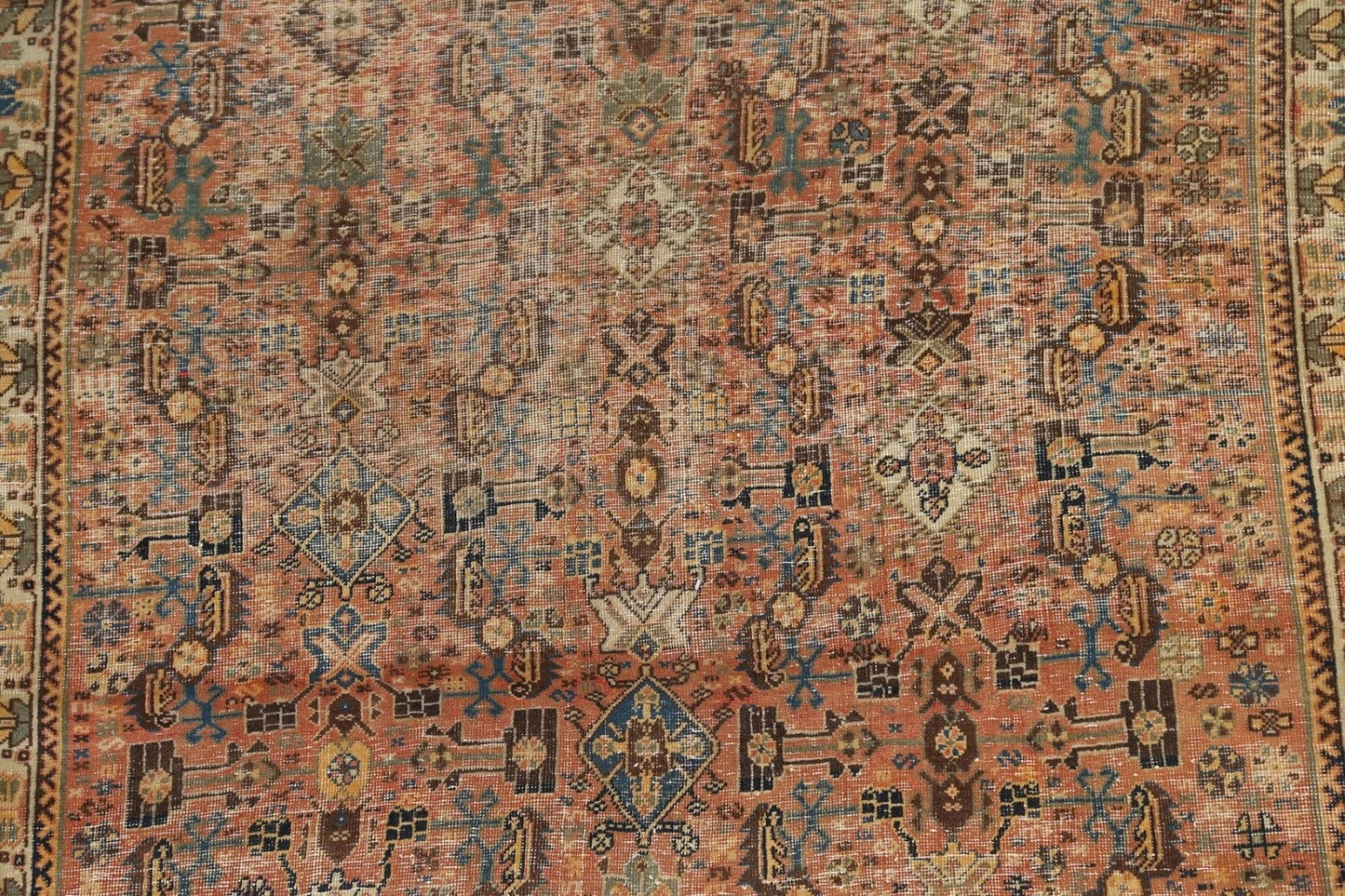 Antique Shiraz Persian Area Rug 5x8