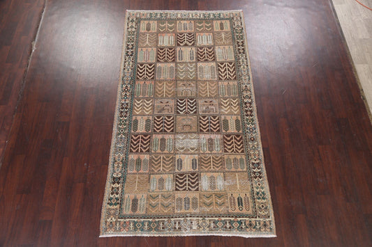 Vintage Bakhtiari Persian Area Rug 5x9