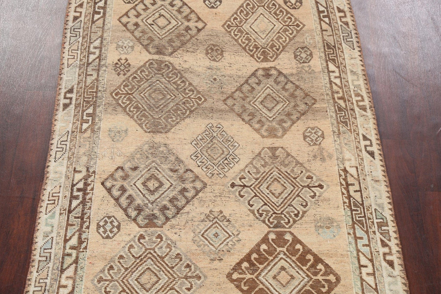 Antique Shiraz Wool Persian Area Rug 5x8