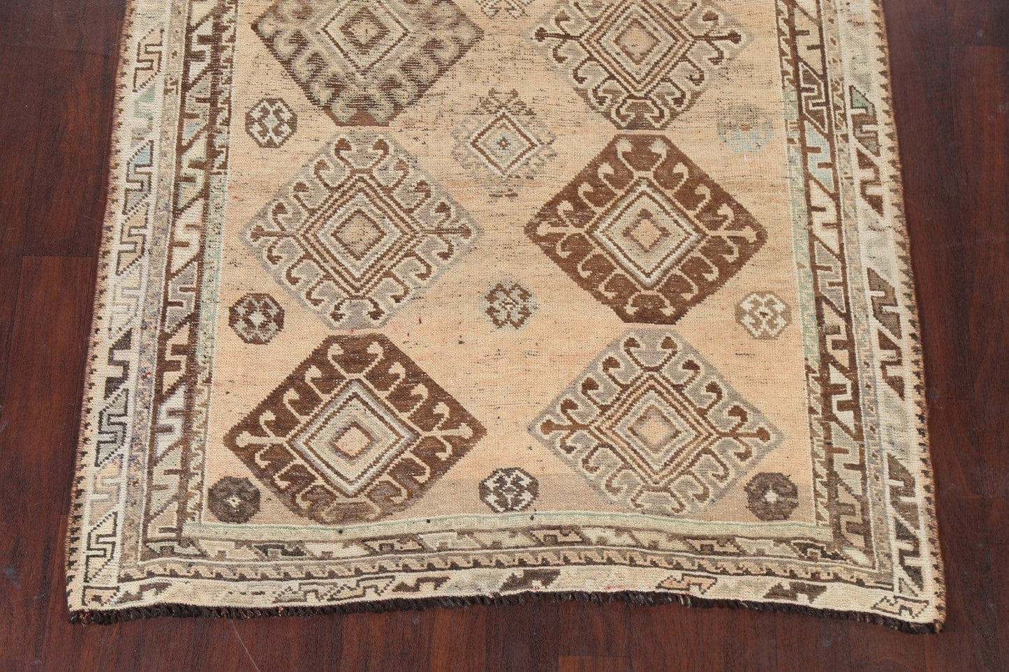 Antique Shiraz Wool Persian Area Rug 5x8