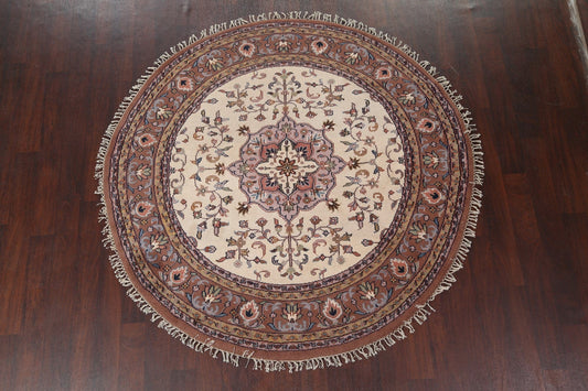 Ivory Kashan Round Area Rug 7x7