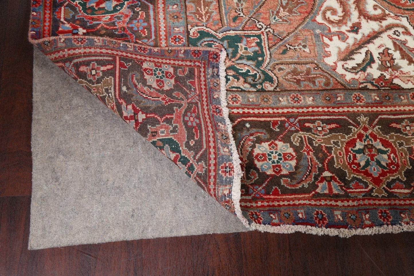 Hand-Knotted Heriz Persian Area Rug 10x13