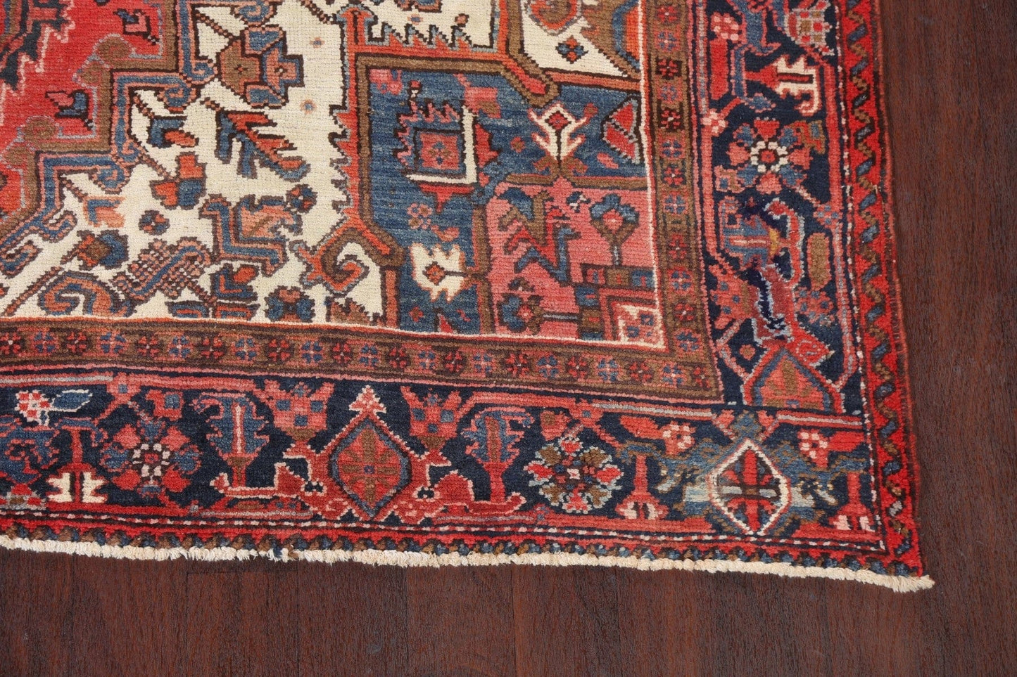 Hand-Knotted Heriz Persian Area Rug 8x11