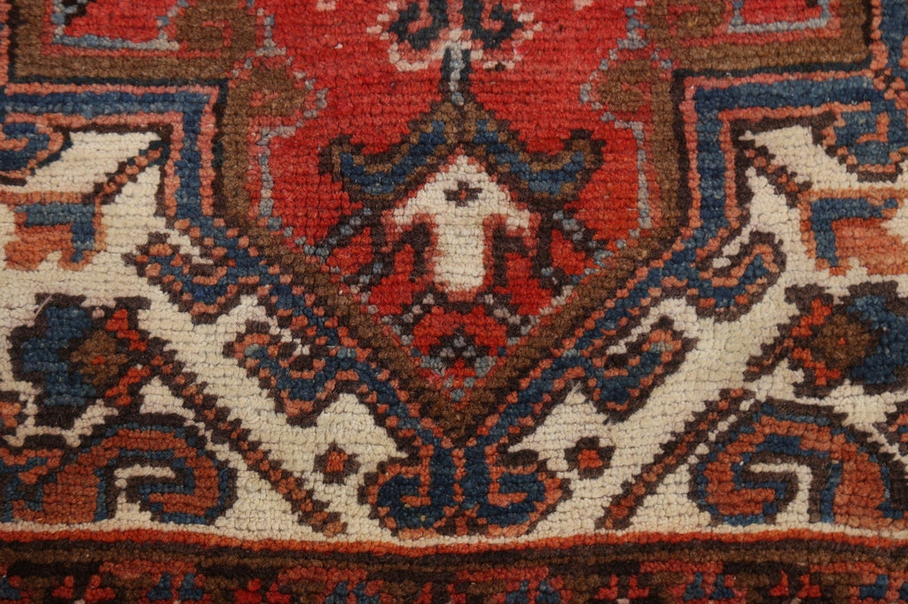 Hand-Knotted Heriz Persian Area Rug 8x11