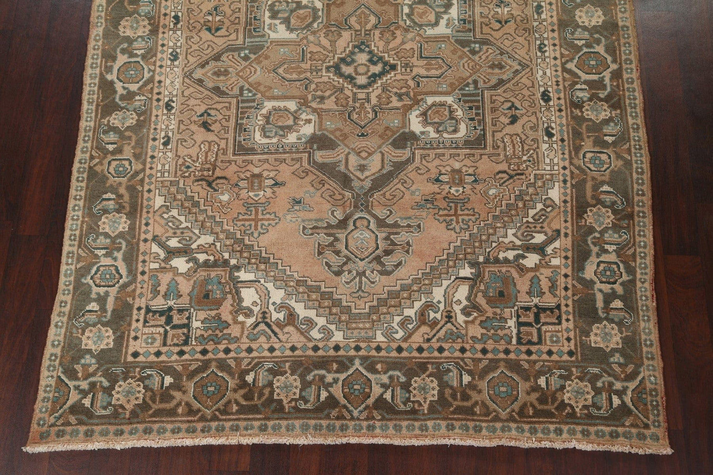 Vintage Heriz Persian Area Rug 7x9