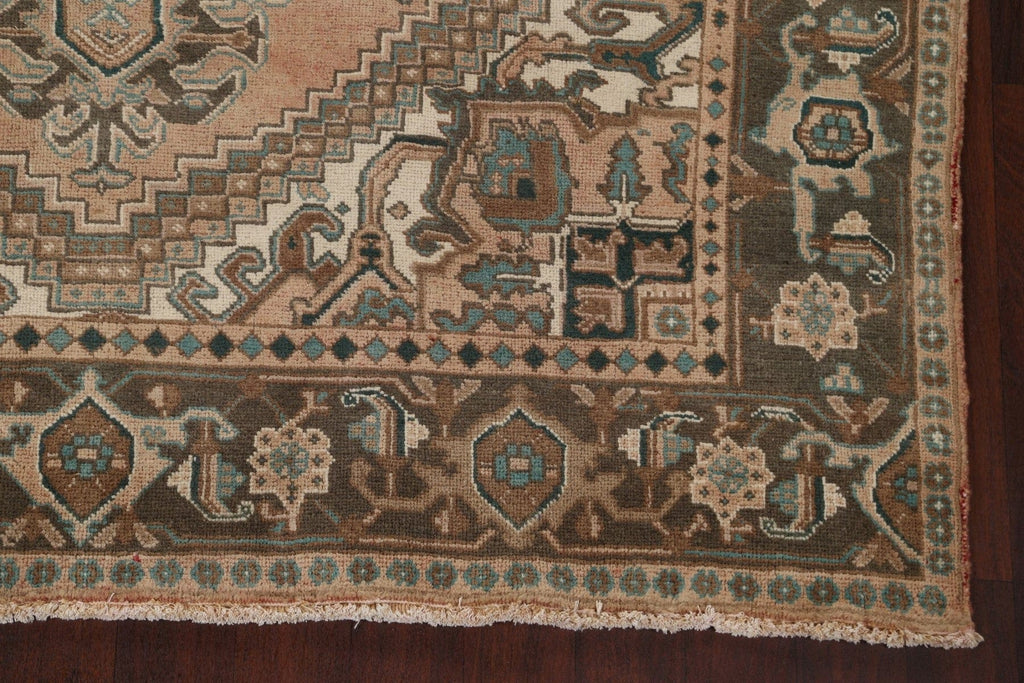 Vintage Heriz Persian Area Rug 7x9