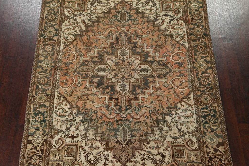 Handmade Heriz Persian Wool Rug 7x9