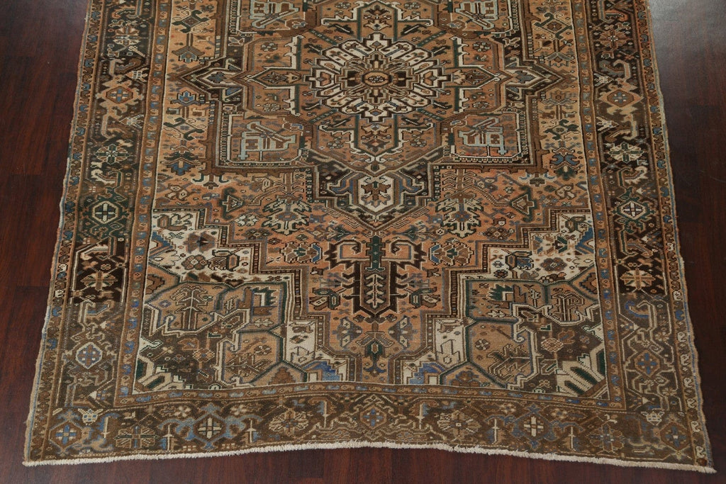 Hand-Knotted Heriz Persian Area Rug 8x11