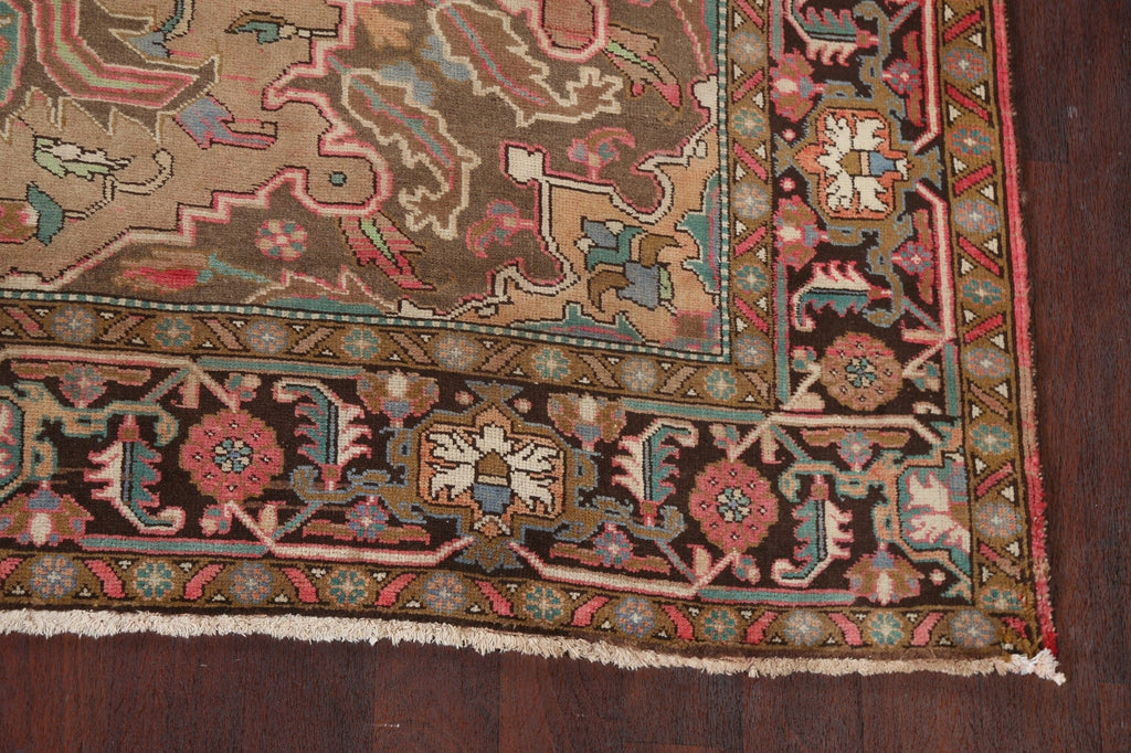 Handmade Wool Heriz Persian Rug 7x10