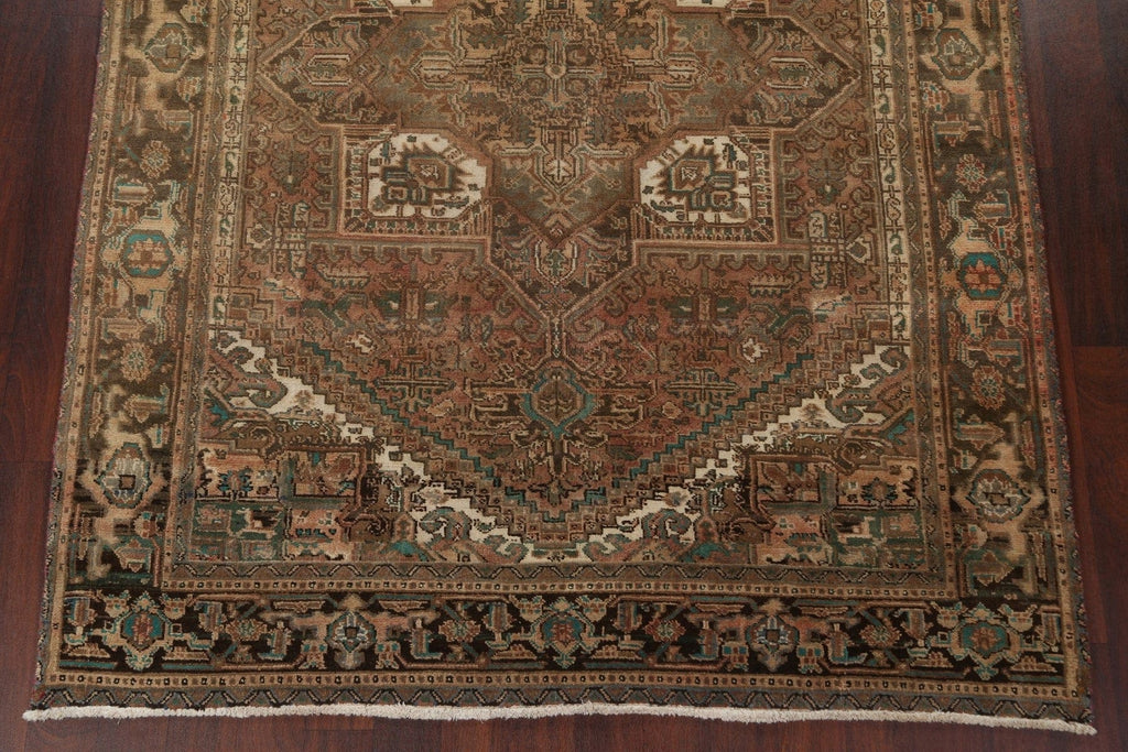 Handmade Wool Heriz Persian Rug 6x9