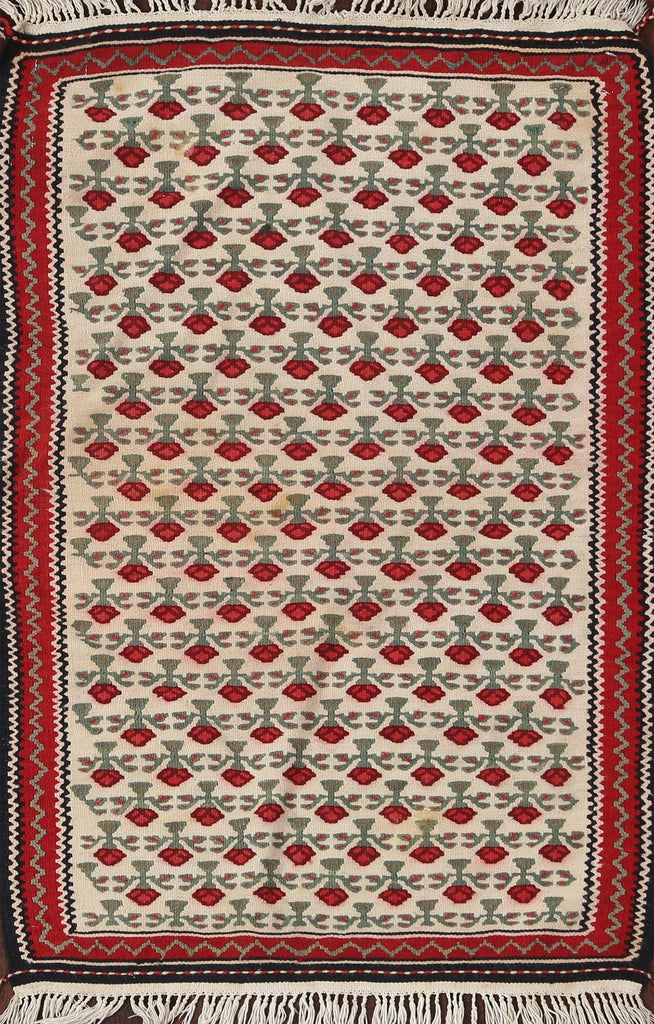 Geometric Kilim Senneh Persian Rug 2x3