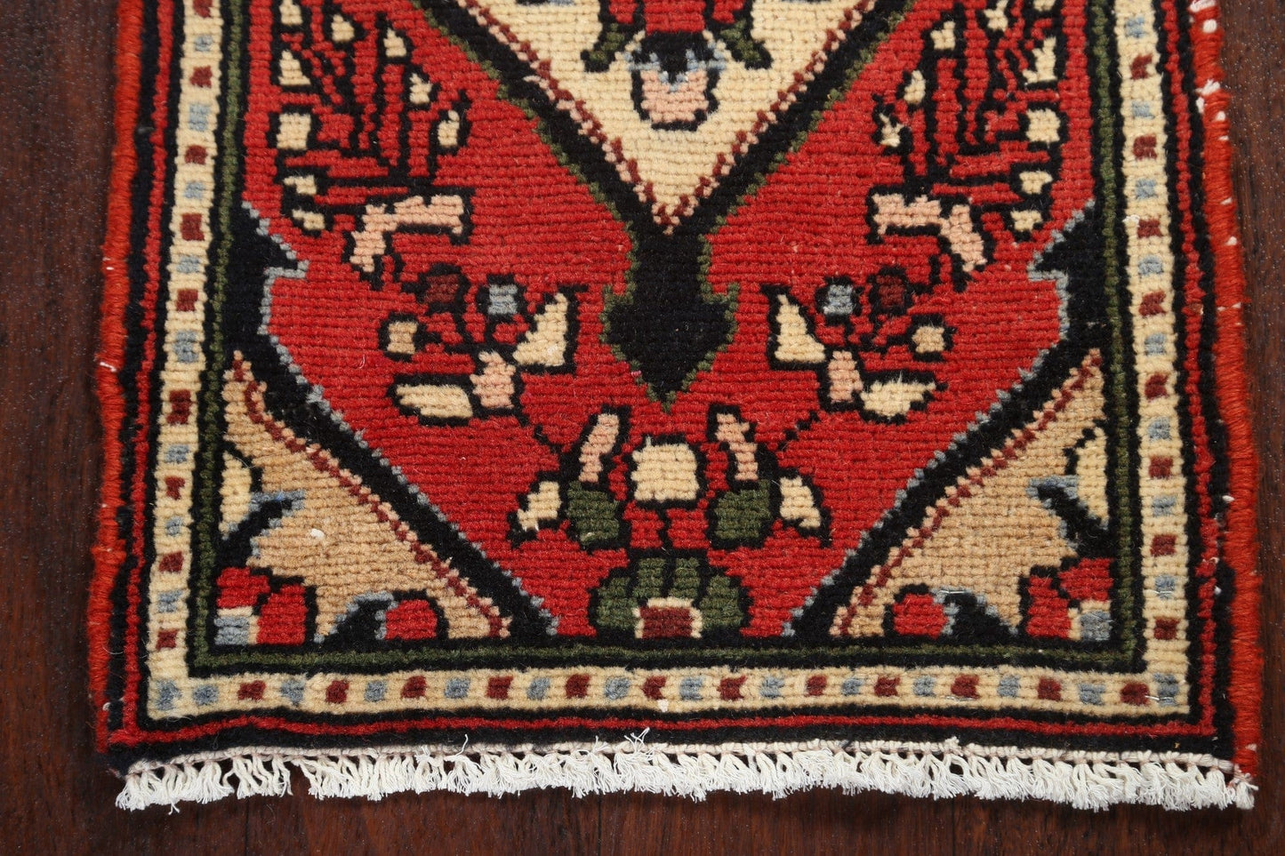 Red Hamedan Persian Wool Rug 1x2