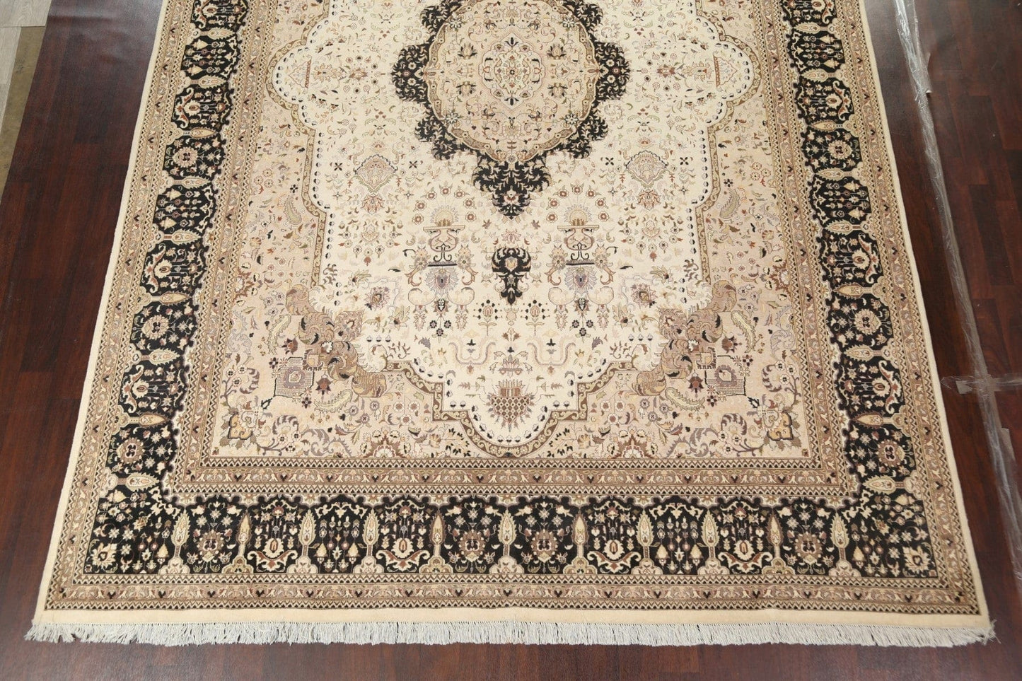 Vegetable Dye Tabriz Wool Area Rug 10x14