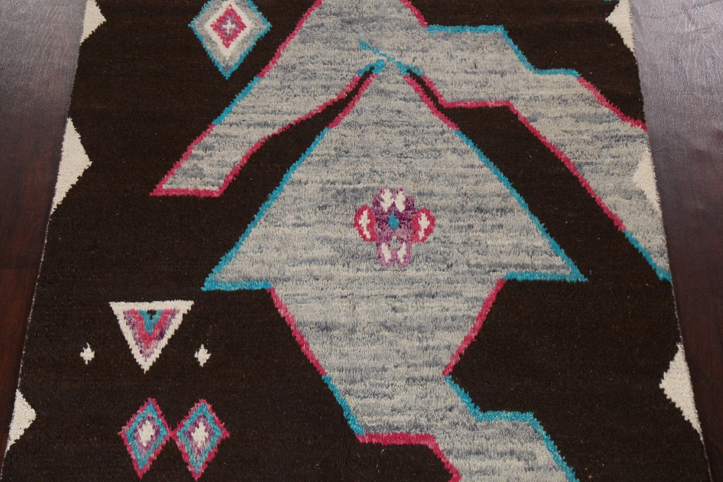 Abstract Moroccan Wool Area Rug 6x10