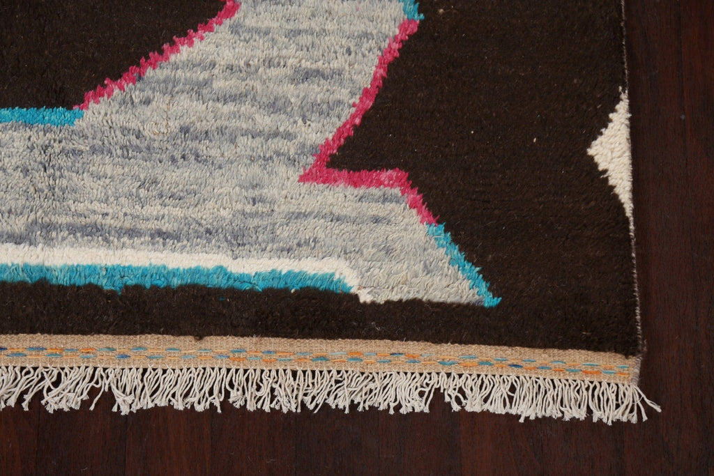 Abstract Moroccan Wool Area Rug 6x10