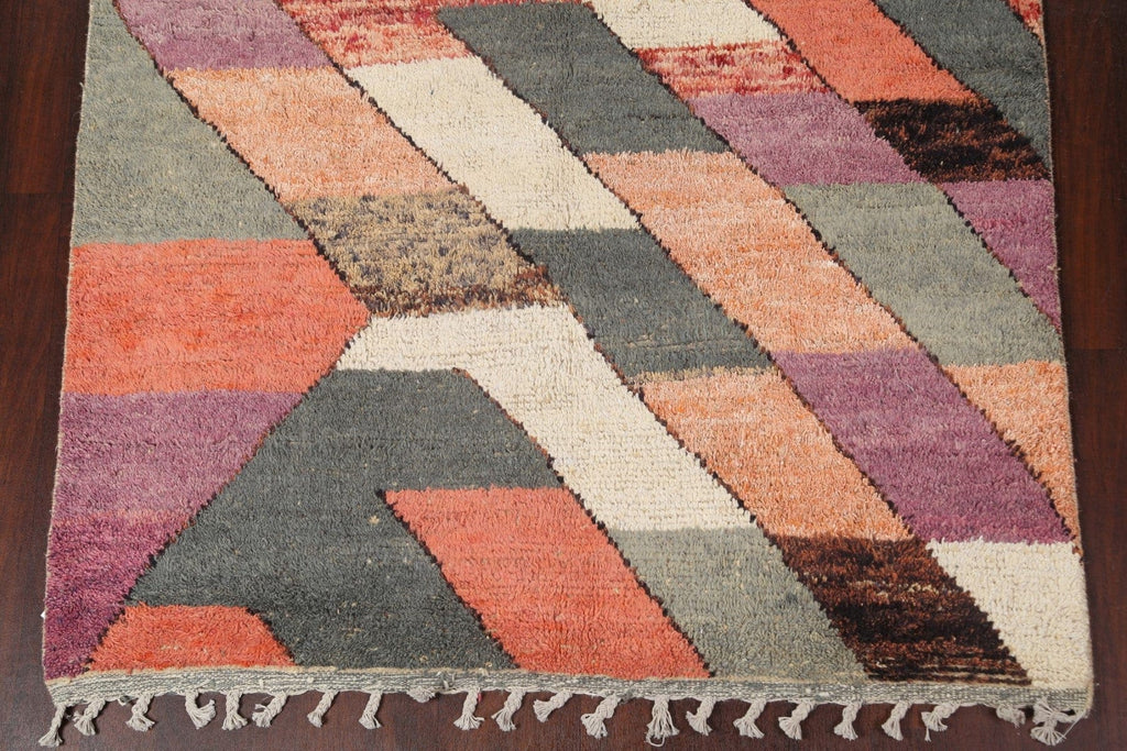 Abstract Moroccan Wool Area Rug 6x10