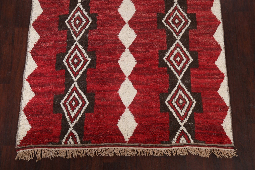 Red Moroccan Wool Area Rug 5x11