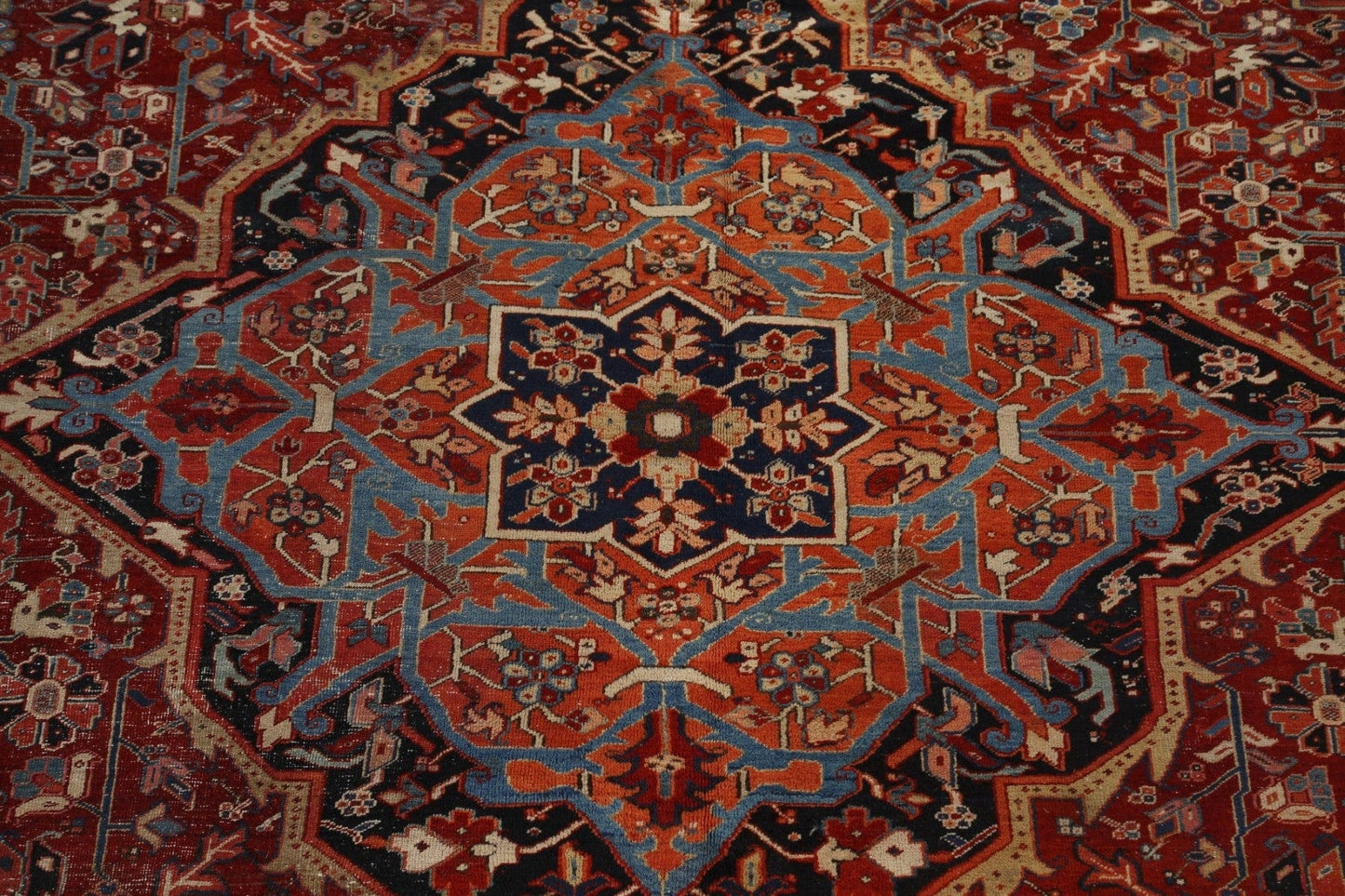 Antique Vegetable Dye Heriz Serapi Persian Rug 12x16