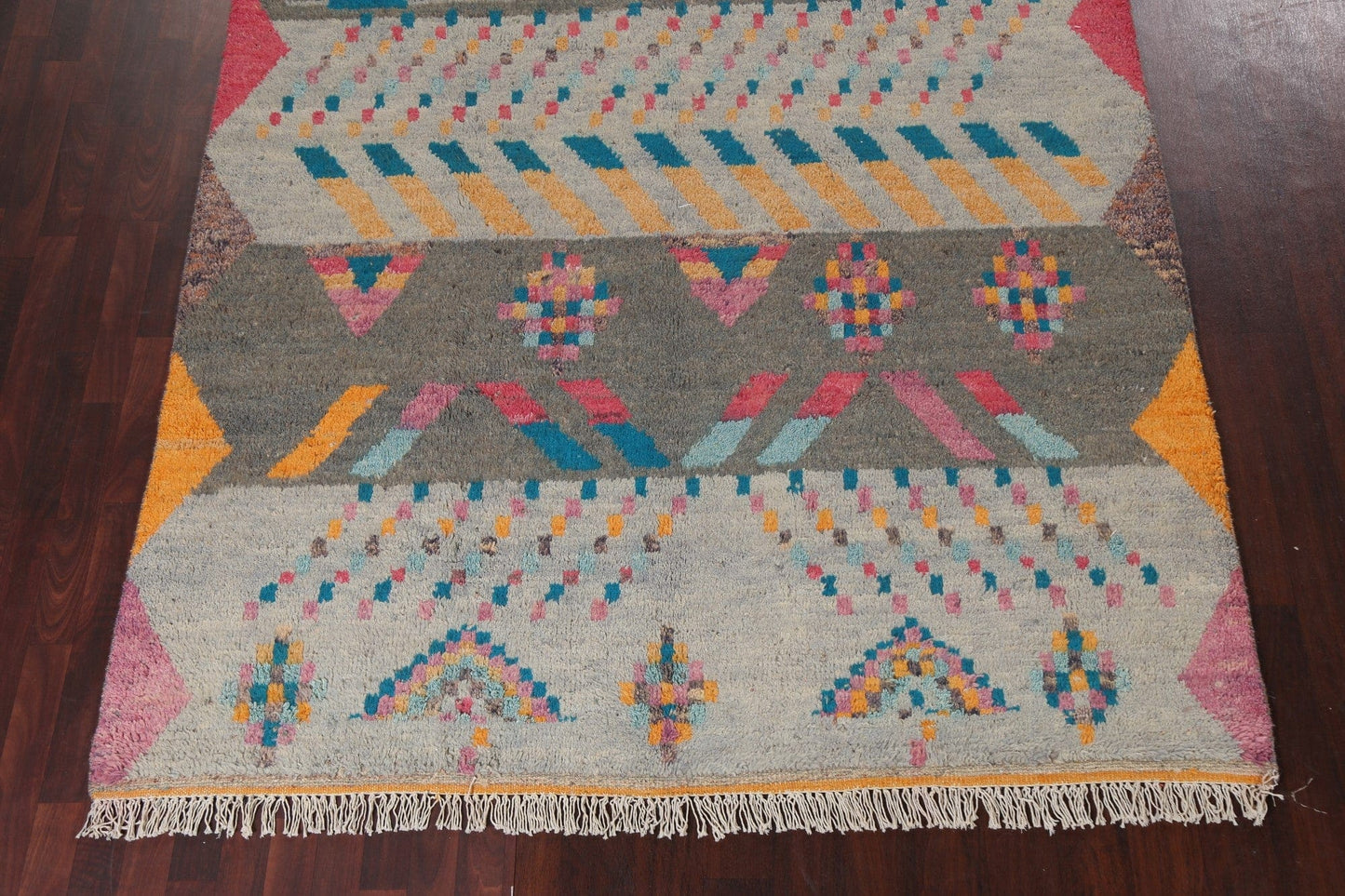 Tribal Moroccan Wool Area Rug 7x10