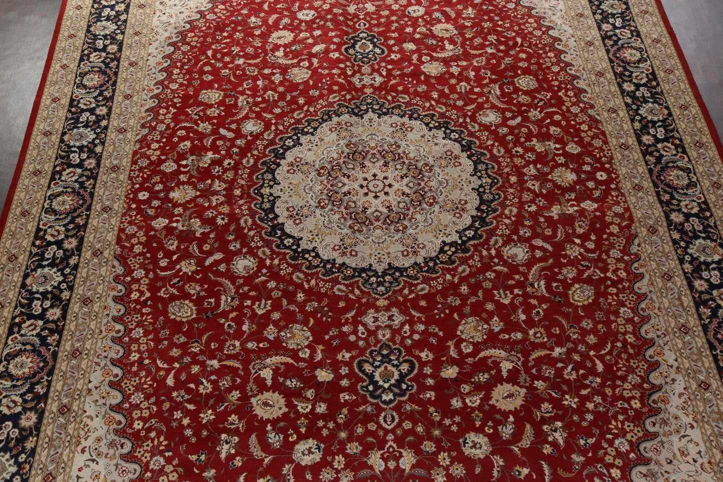 Vegetable Dye Nain Handmade Persian Rug 12x19