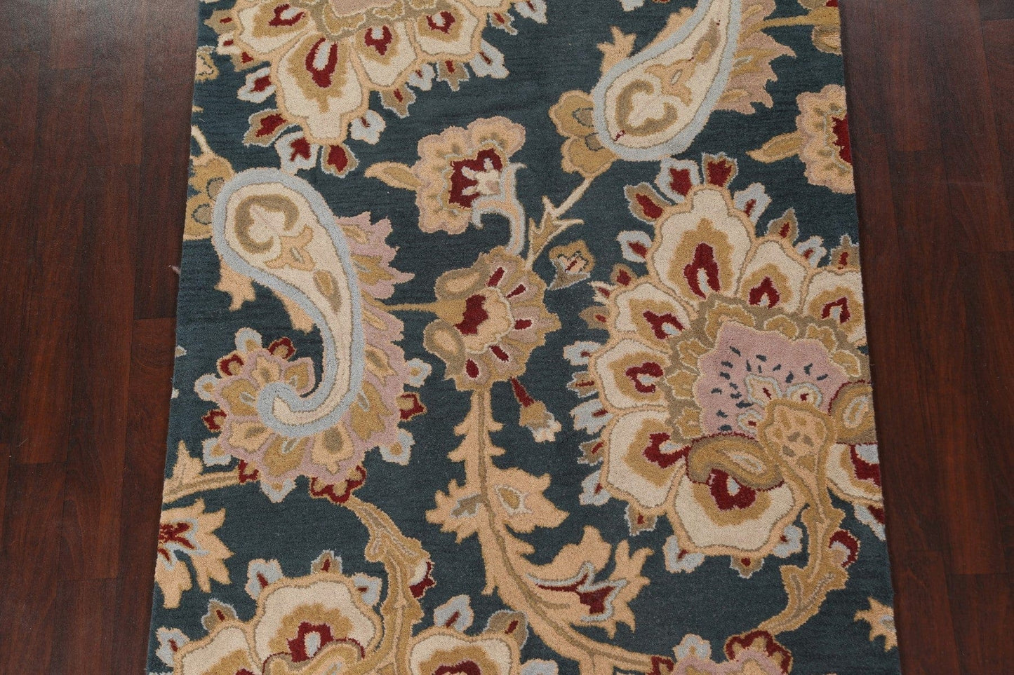 Paisley Agra Wool Area Rug 5x8