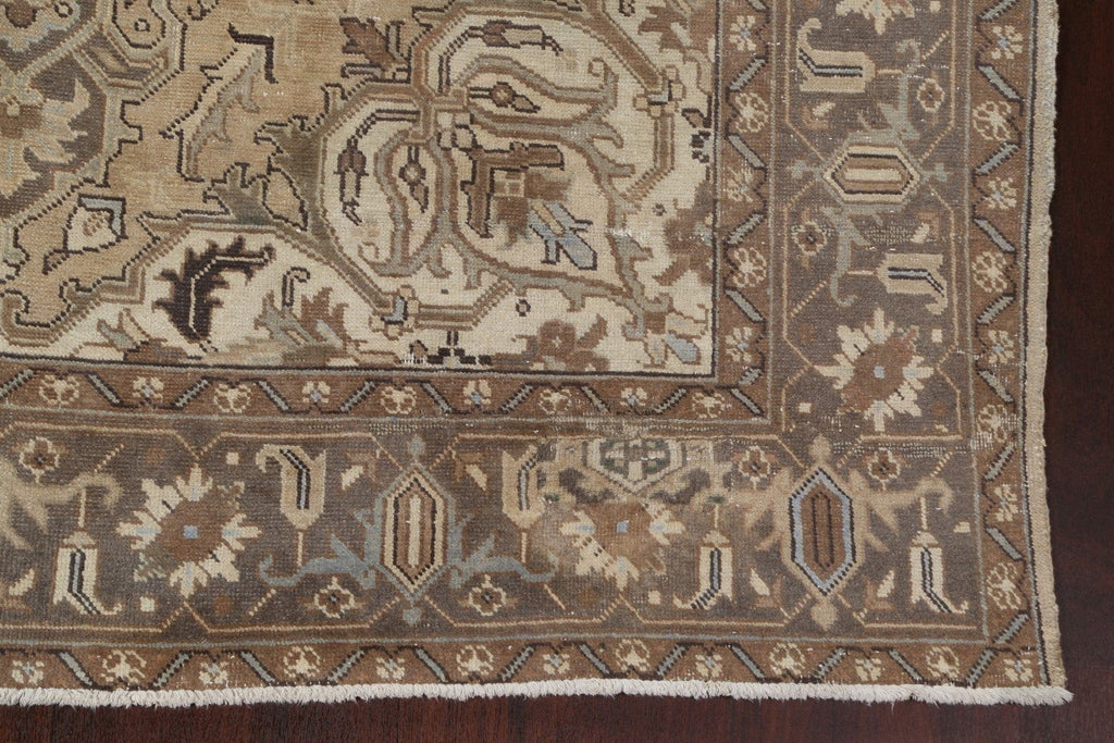 Distressed Heriz Persian Area Rug 8x11