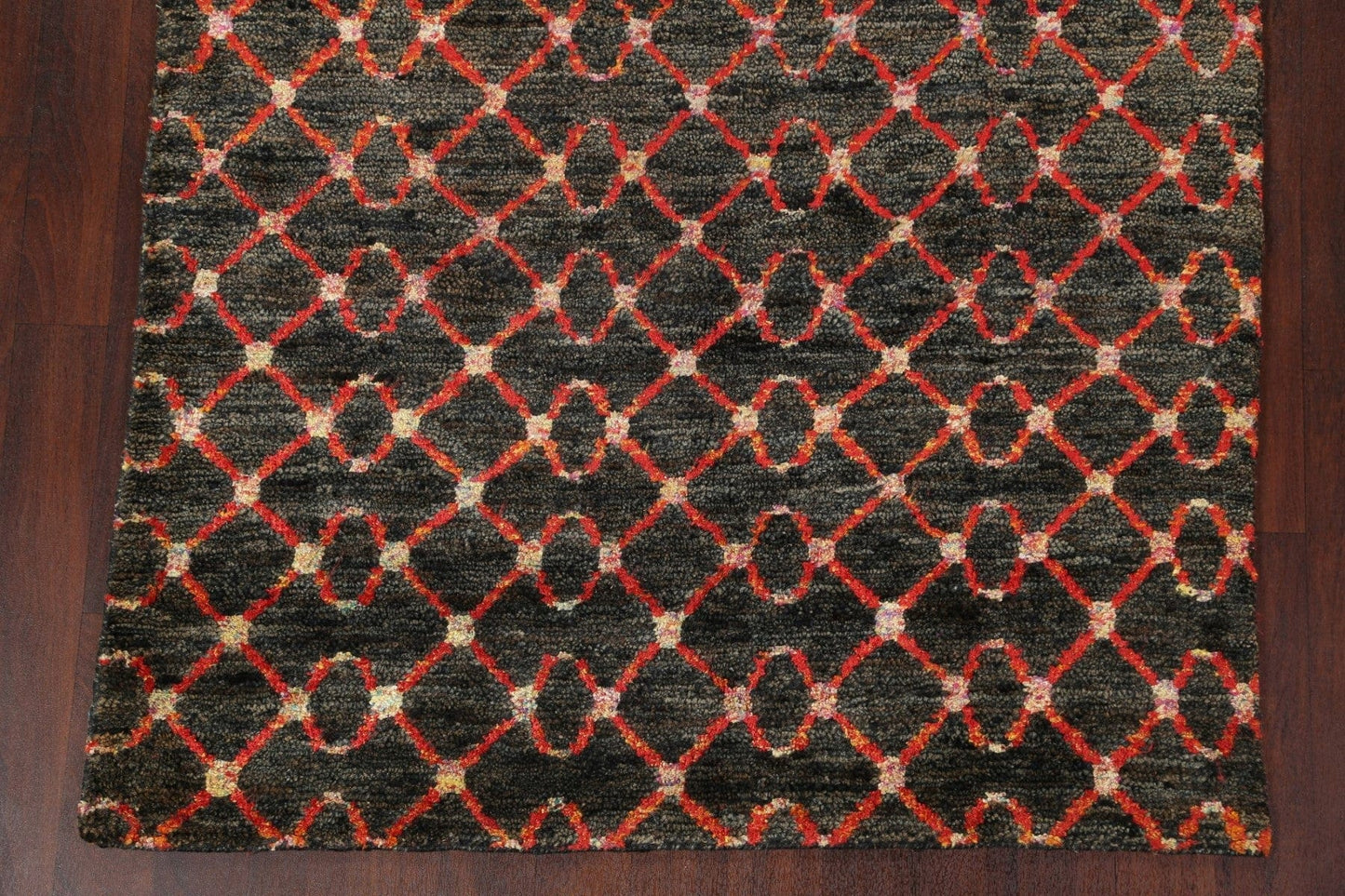 All-Over Abstract Trellis Area Rug 5x8