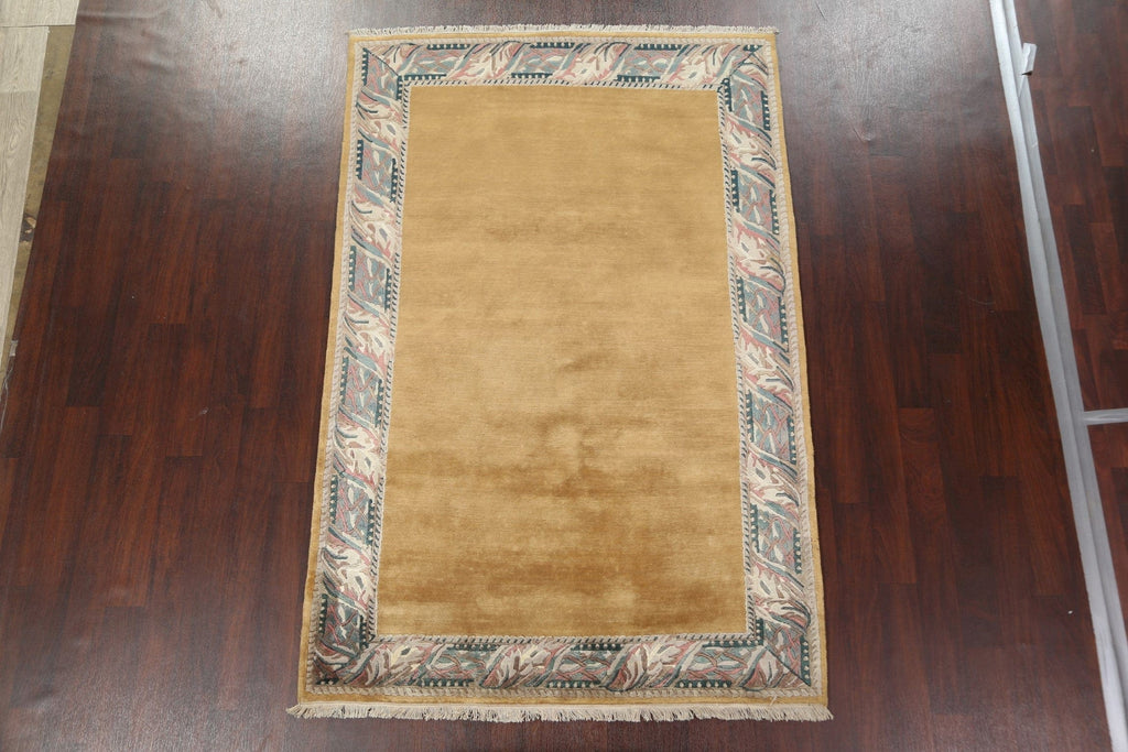 Bordered Nepal Tibetan Wool Area Rug 6x8