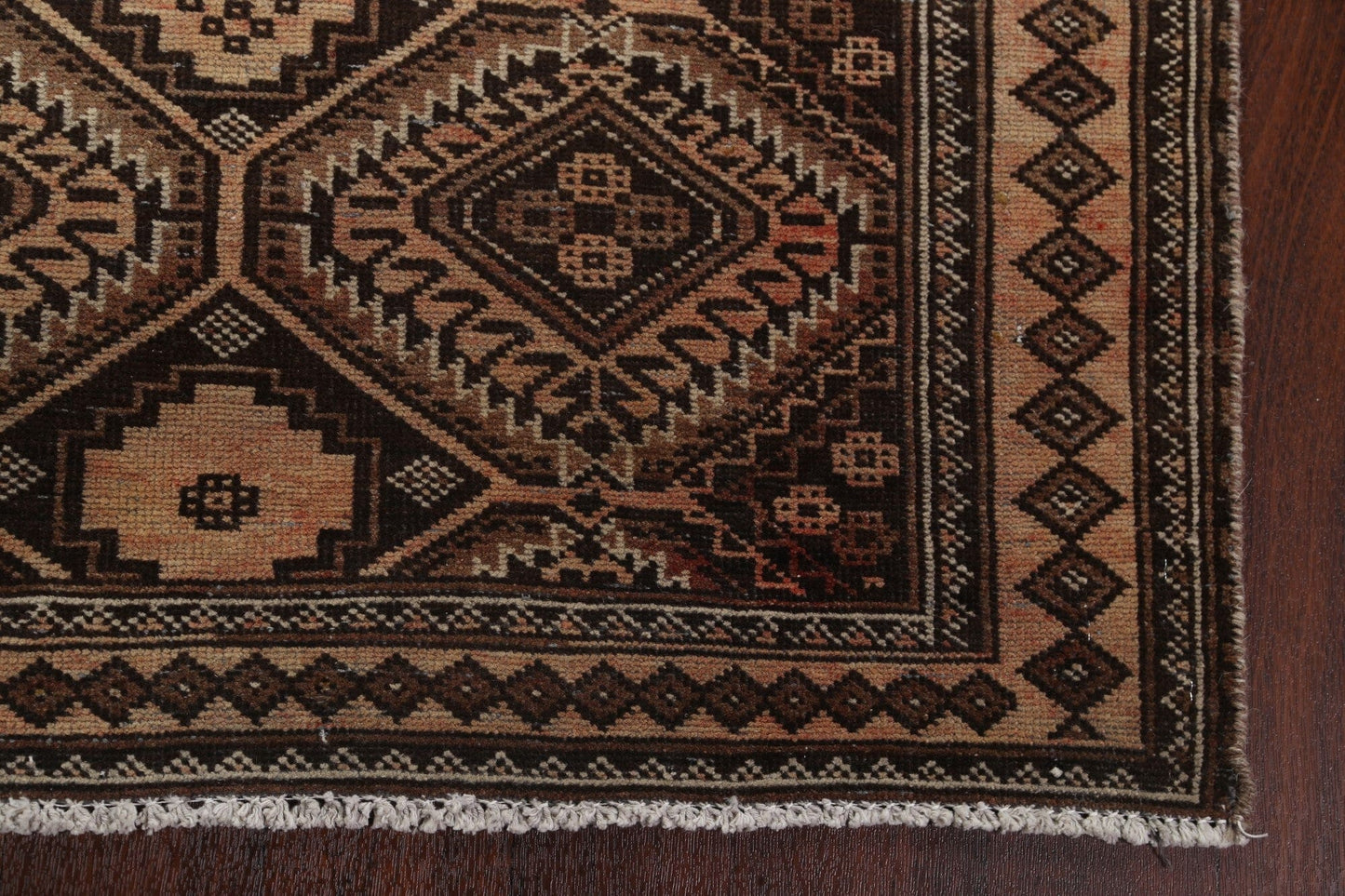 Lori Persian Area Rug 4x6