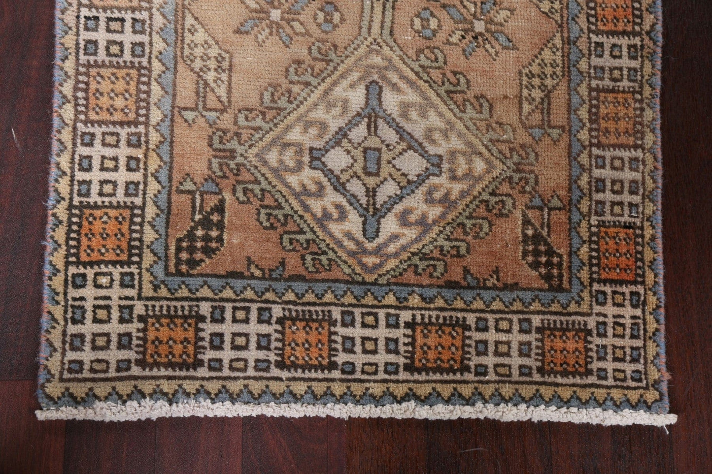 Vintage Heriz Persian Runner Rug 2x7