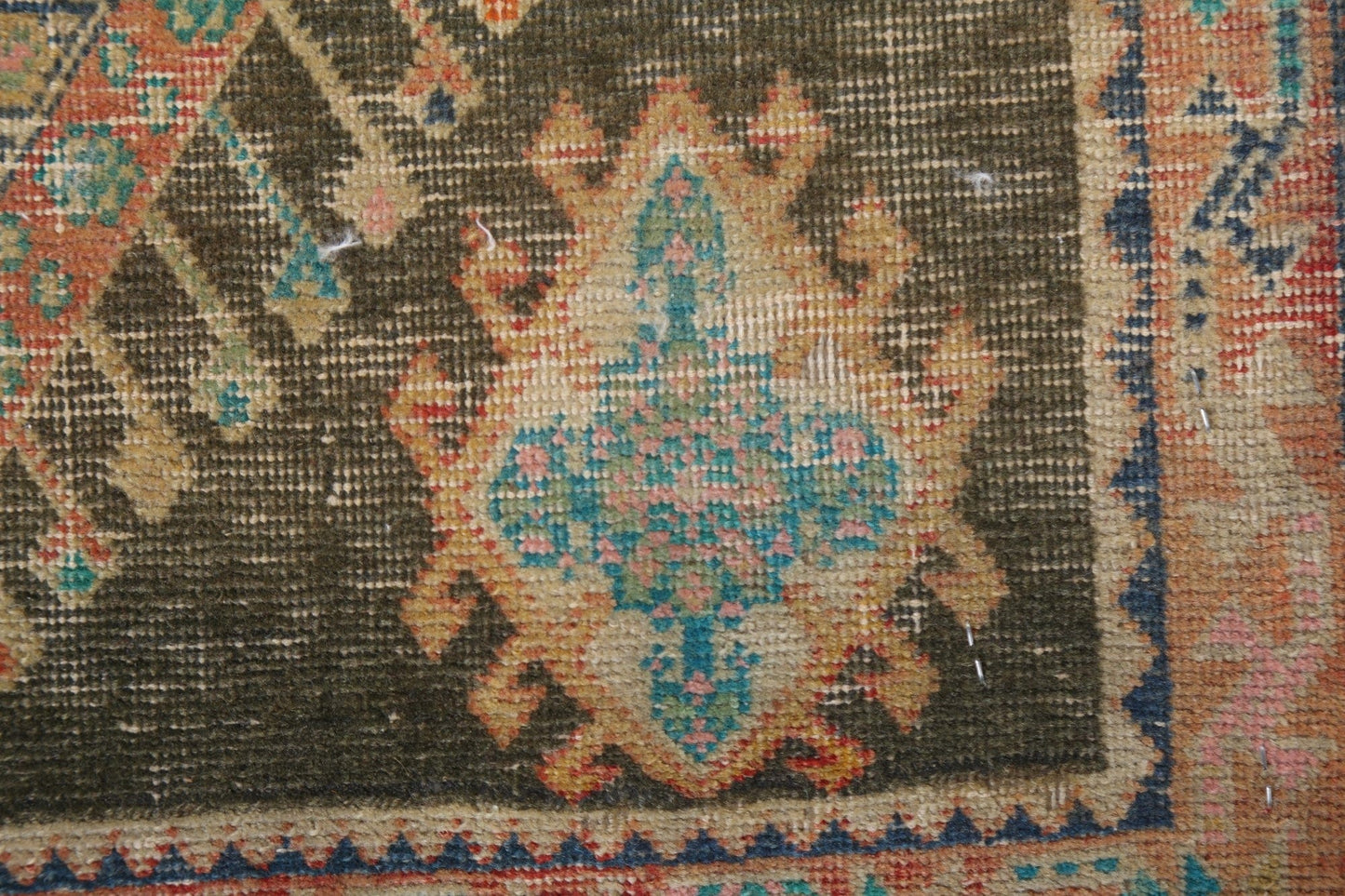 Handmade Wool Abadeh Persian Square Rug 2x2