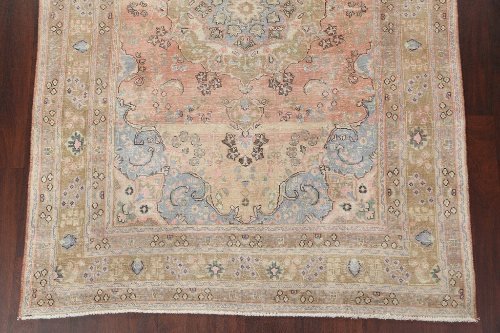Vintage Wool Mashad Persian Area Rug 6x9