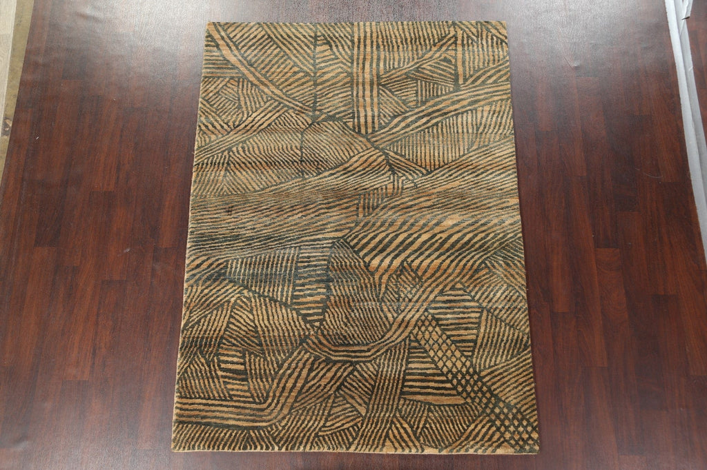 Contemporary Abstract Oriental Area Rug 6x8