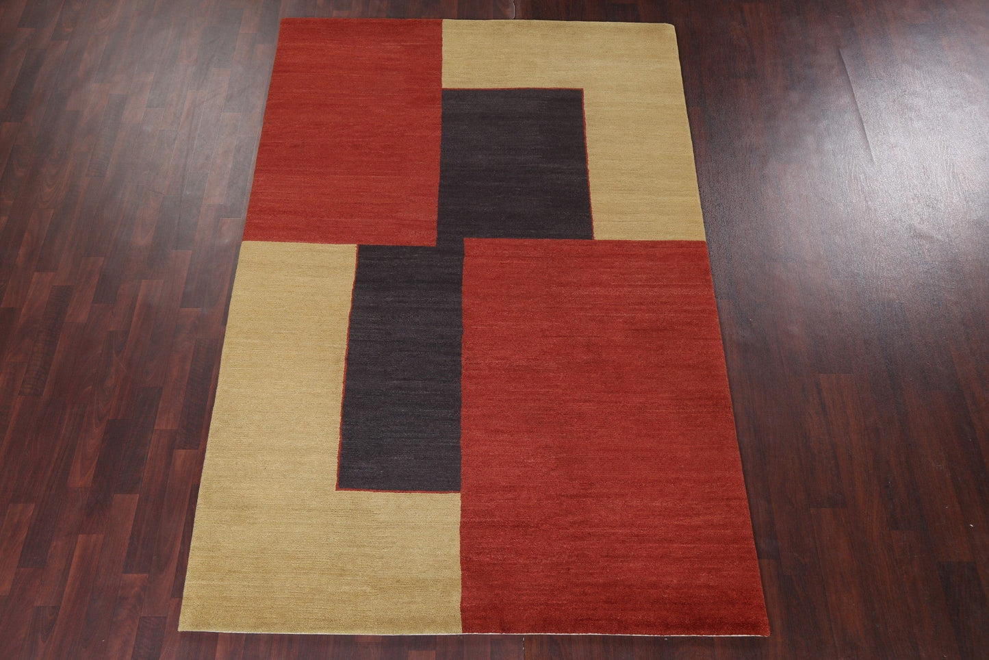 Contemporary Nepalese Wool Area Rug 6x9