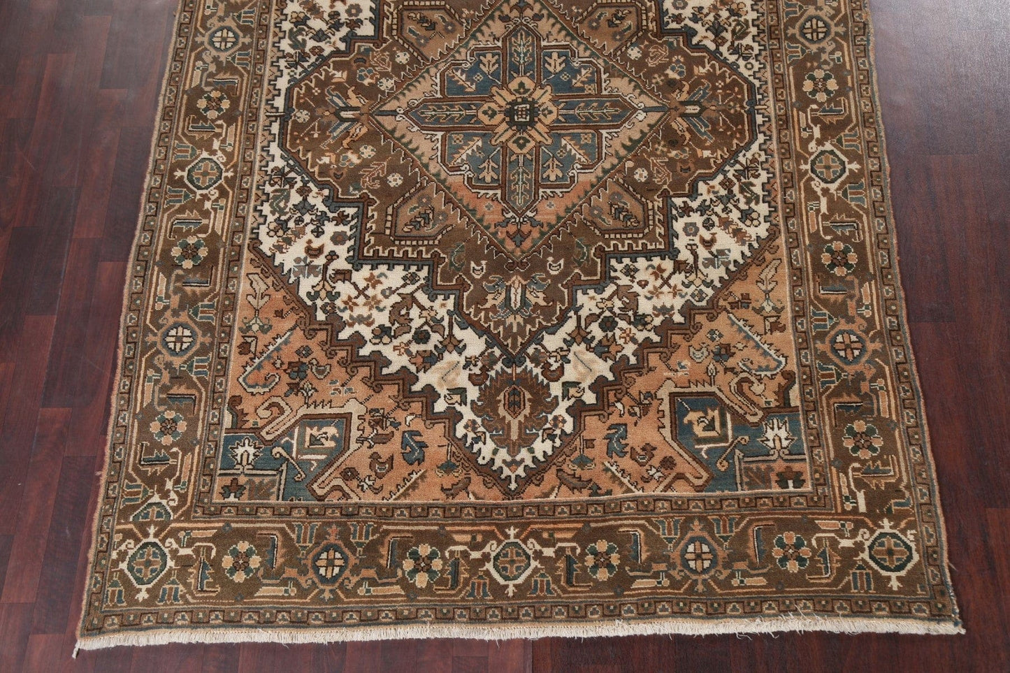 Vintage Geometric Heriz Persian Area Rug 7x10