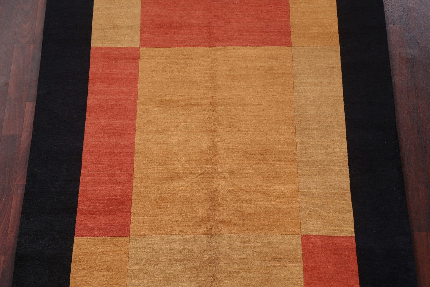 Vegetable Dye Nepalese Wool Area Rug 5x7