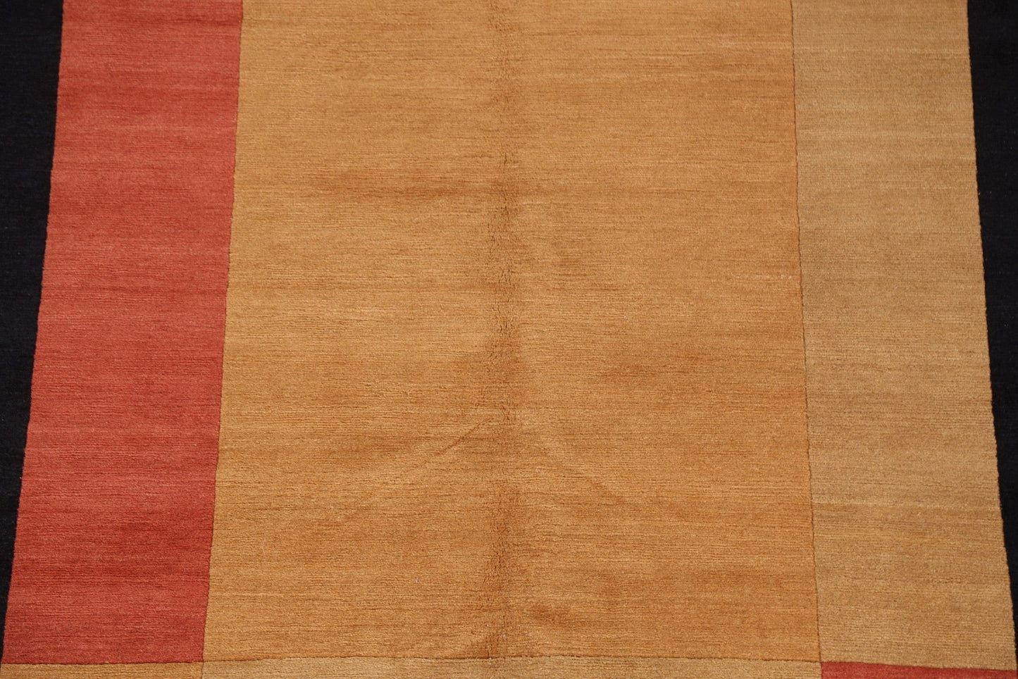 Vegetable Dye Nepalese Wool Area Rug 5x7