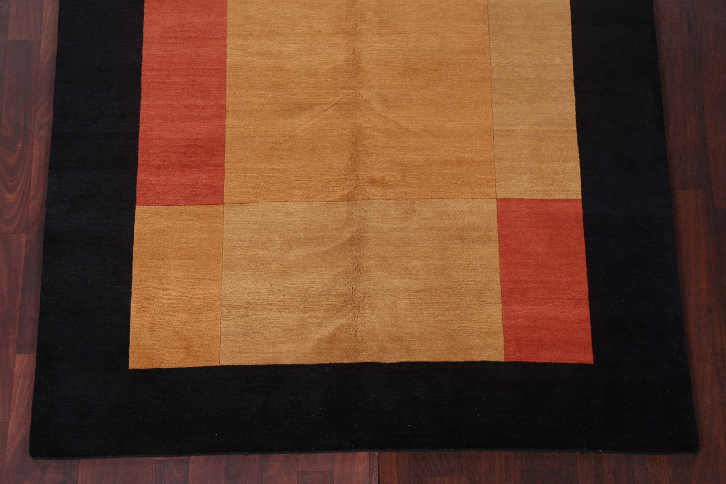 Vegetable Dye Nepalese Wool Area Rug 5x7