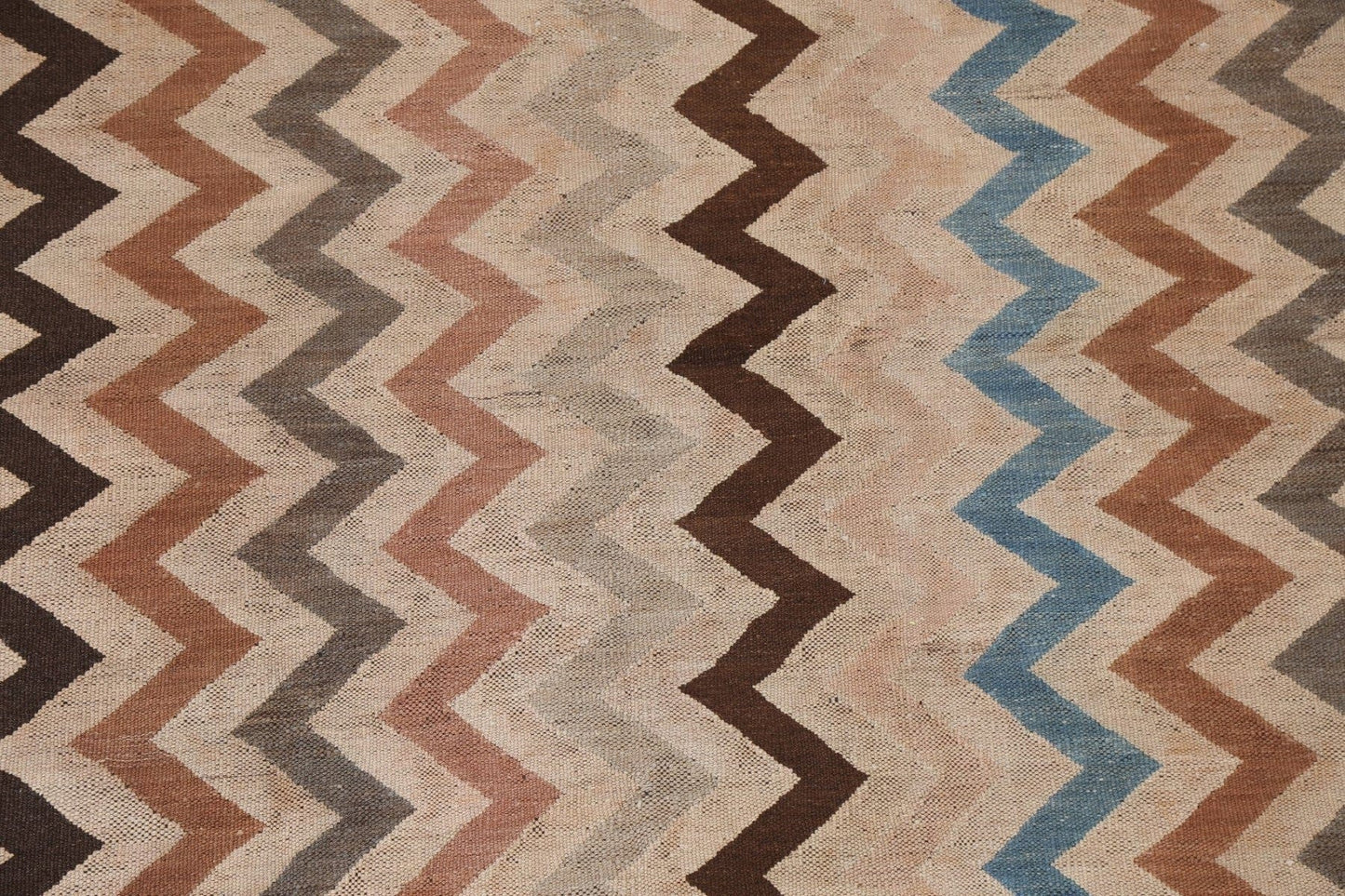 Natural Dye Chevron Style Kilim Wool Area Rug 5x7