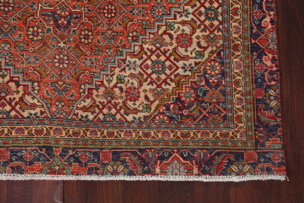 Vintage Tabriz Persian Area Rug 5x9